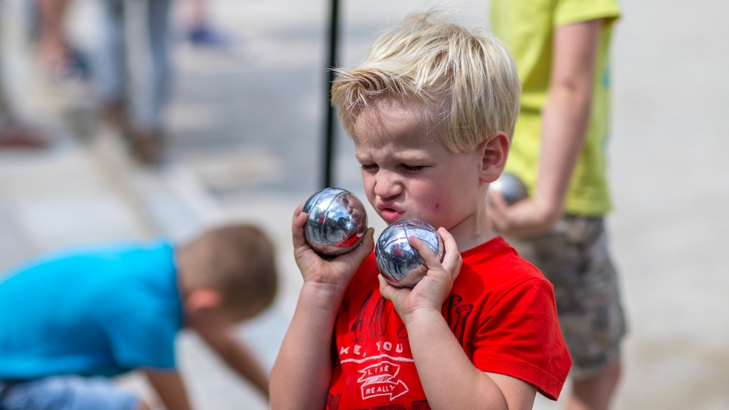 147006588477185_30913000_1280.jpg - BSO met bejaarden jeu de boulen in Lierop 2016