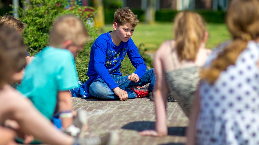 doucette21.jpg - basisschool-t-rendal-herdenkt-bevrijding 2016