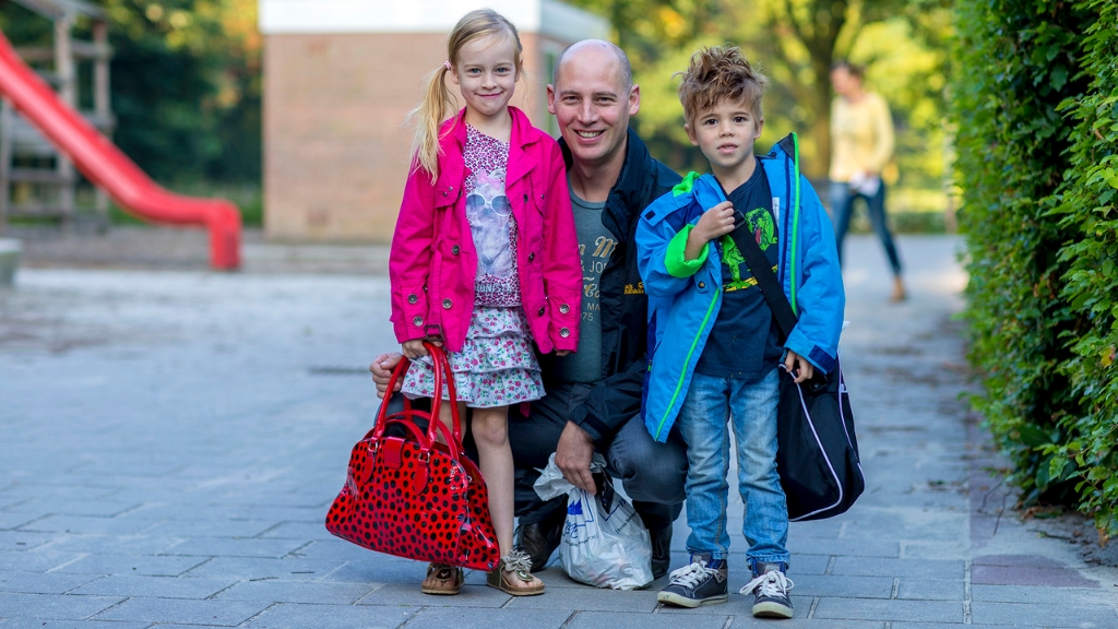 147316440593829_33102025_1280.jpg - Wij gaan weer naar school Lierop 2016