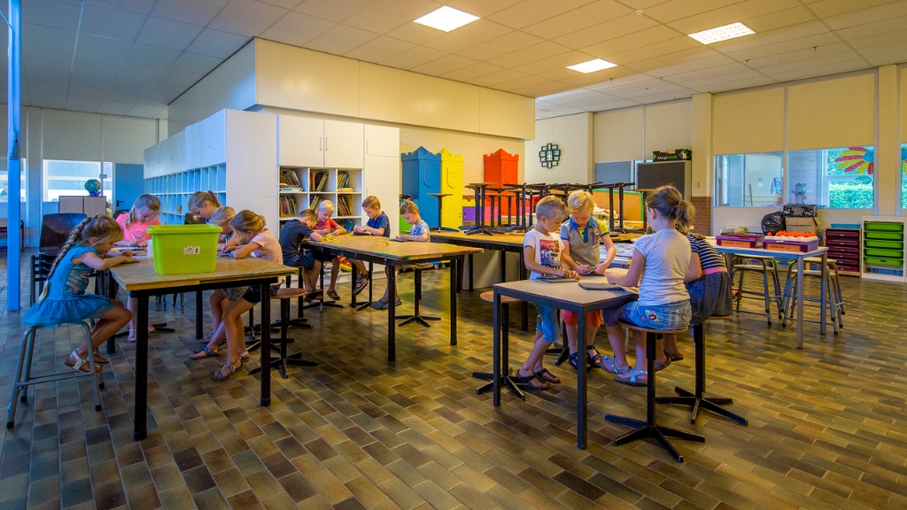 147316442513983_33102262_1280.jpg - Wij gaan weer naar school Lierop 2016