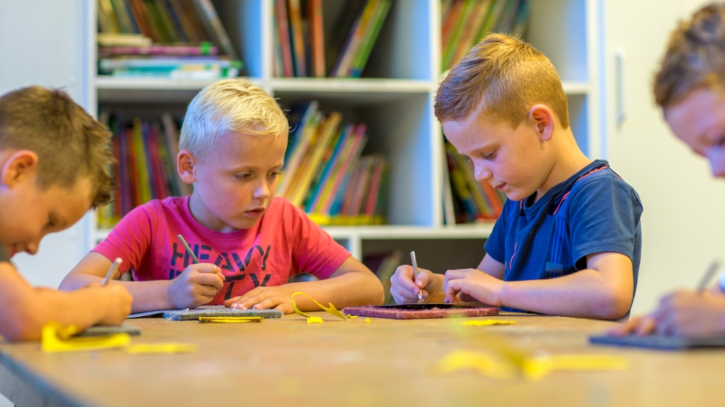 147316444313208_33102164_1280.jpg - Wij gaan weer naar school Lierop 2016