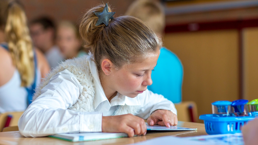 147316446080390_33102080_1280.jpg - Wij gaan weer naar school Lierop 2016